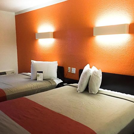 Motel 6-Tampa, Fl - Fairgrounds Heartland Kültér fotó
