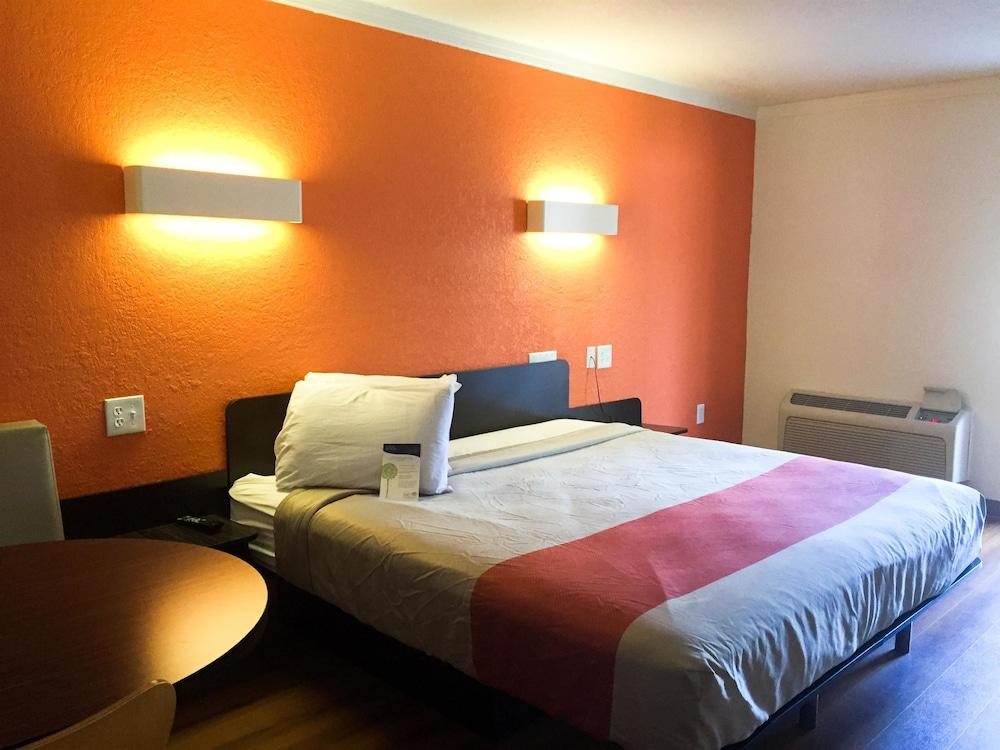 Motel 6-Tampa, Fl - Fairgrounds Heartland Kültér fotó